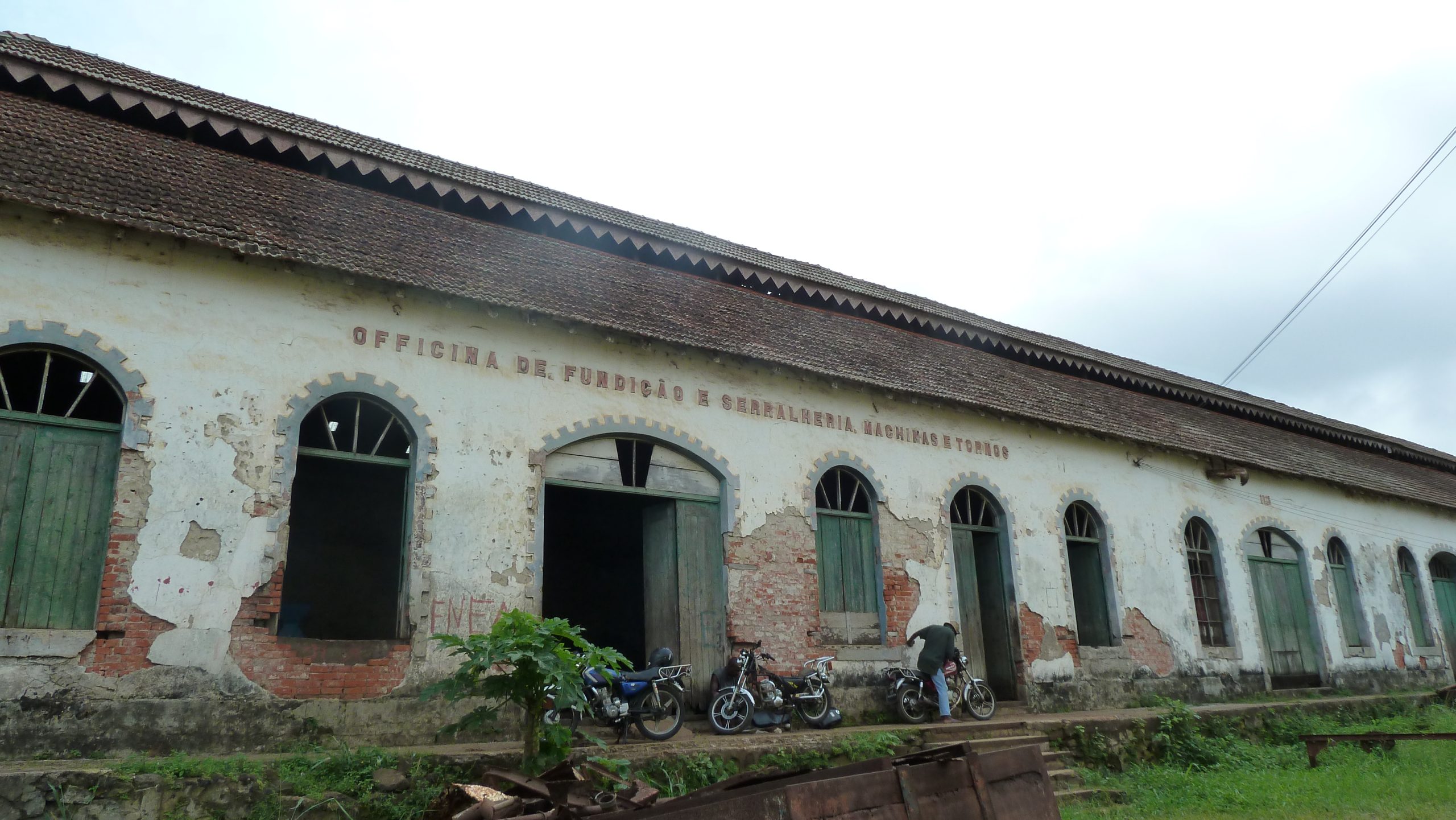 Altes Fabrikgebäude